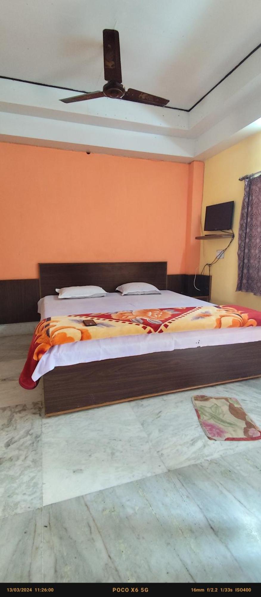 India Tours Only Ekanta Apan Hotel Mathurakhanda Екстериор снимка