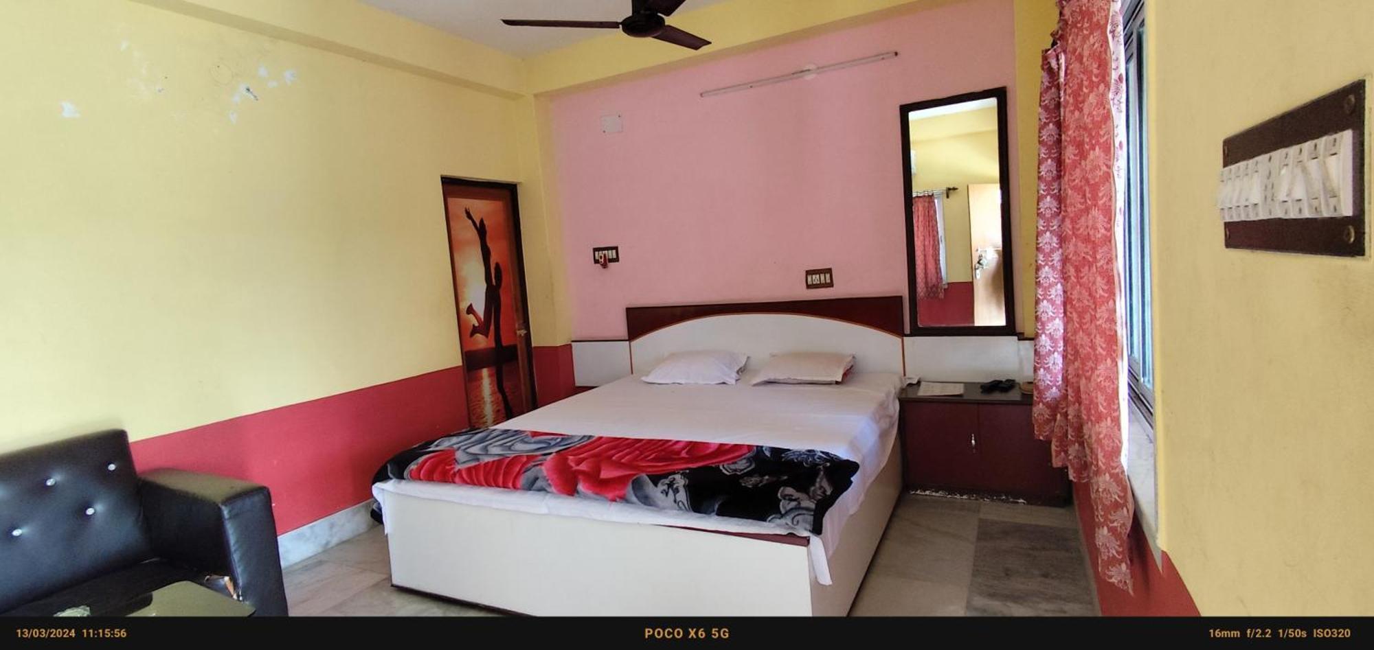 India Tours Only Ekanta Apan Hotel Mathurakhanda Екстериор снимка